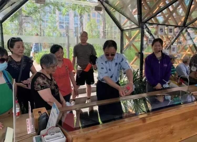 人人影音最新破解版及人人影视百度百科介绍