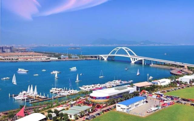 2024年新澳门今畅游未来畅享生活_全景畅想版82.417