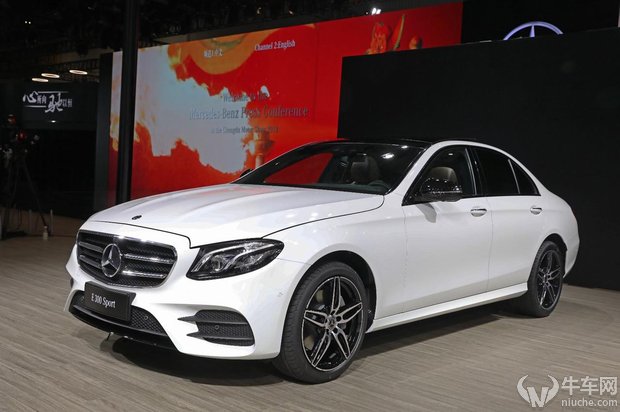 奔驰最新款车型揭秘,全新车型介绍及特点概述