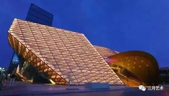 香港资料精准二四六期期准,千附三险解析_先锋版LUW846.92