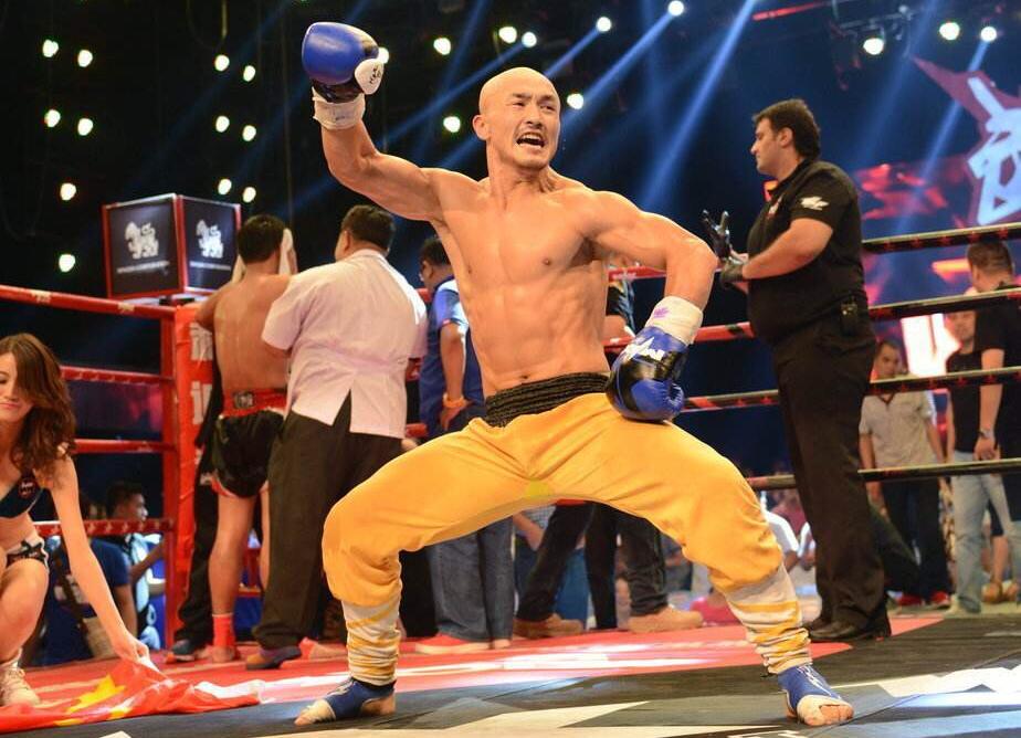 大擂台直播,舞台上的友情与家的温暖