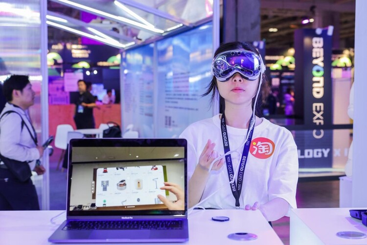 “2024澳门管家婆一肖,VLF68.978智能穿戴版:高效规划新体验”