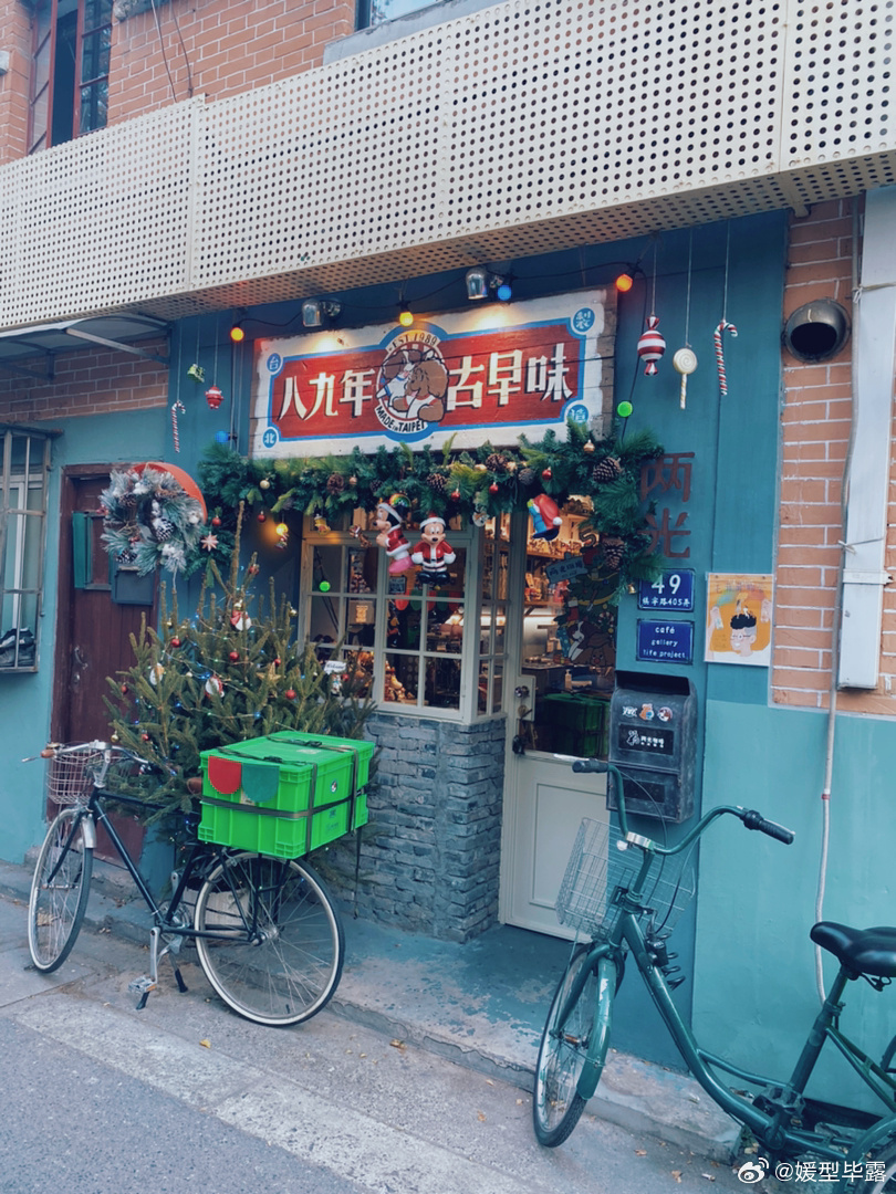 国家延迟退休最新回应,探寻小巷中的特色小店