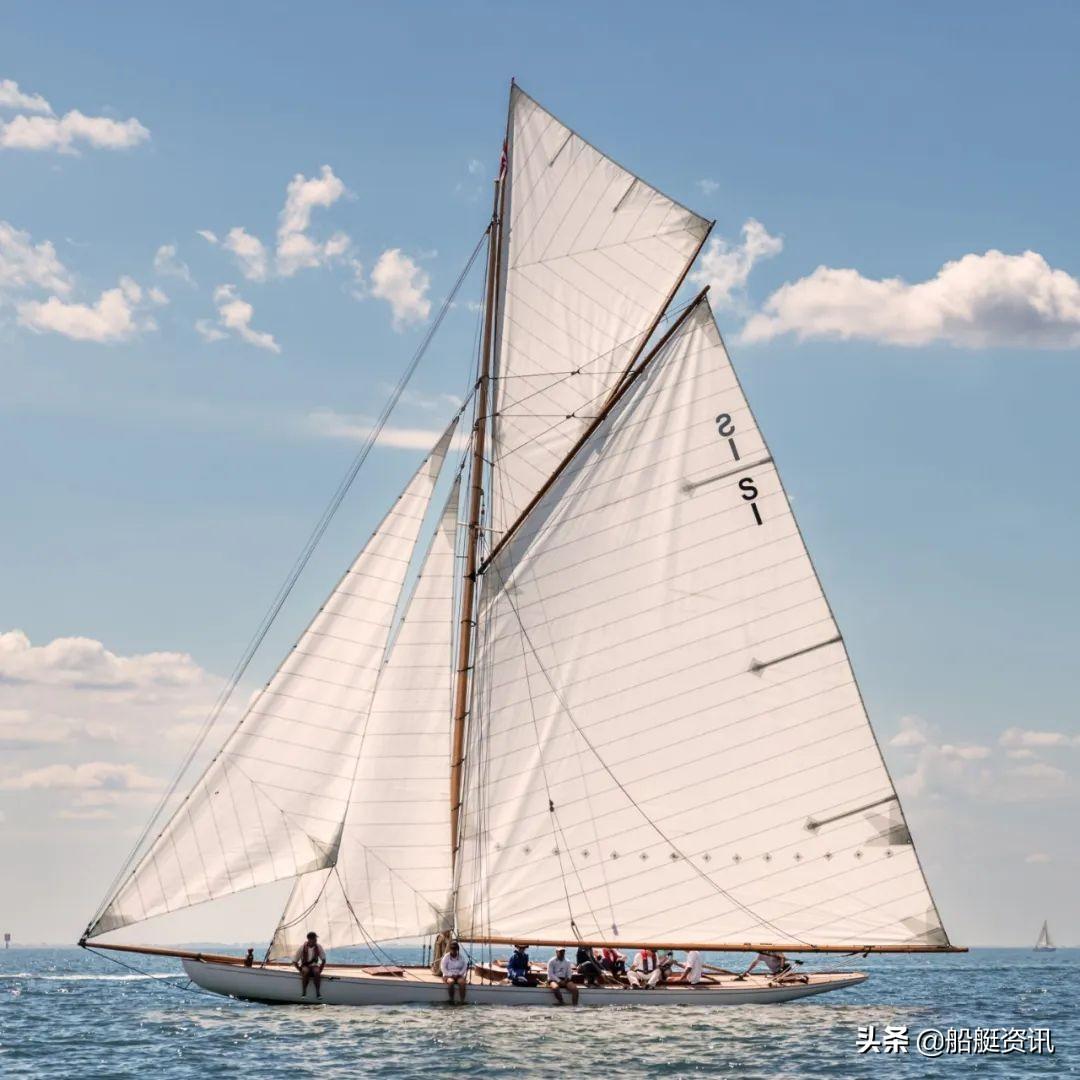 2024年澳洲5官网开奖,快速实施解答研究_QYA54.157便签版