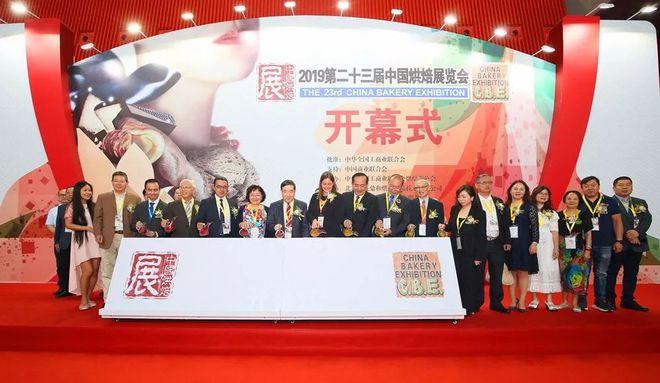 澳门濠江论坛免费下载,社会责任法案实施_HWC51.811体验版