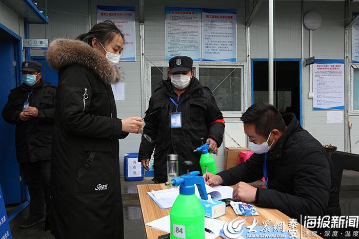 最新经济资讯里的暖心故事