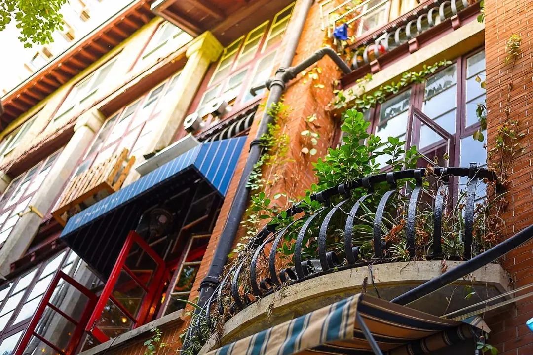 最新武汉楼盘信息新开,巷弄深处的特色小店探秘