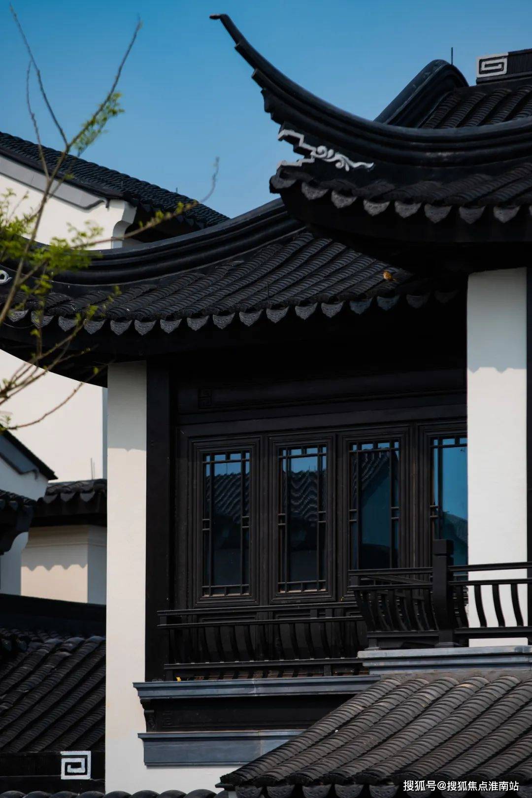 新澳天天开奖资料大全1050期,科学解释分析_ZPT23.893触控版