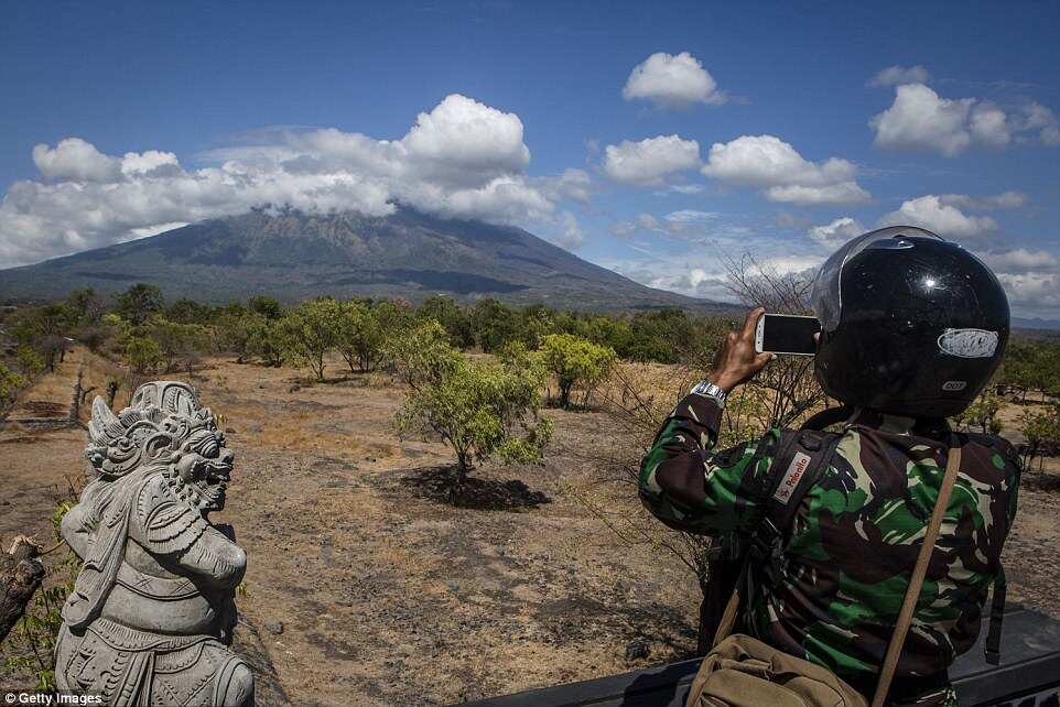 阿贡火山最新动态下的温馨日常