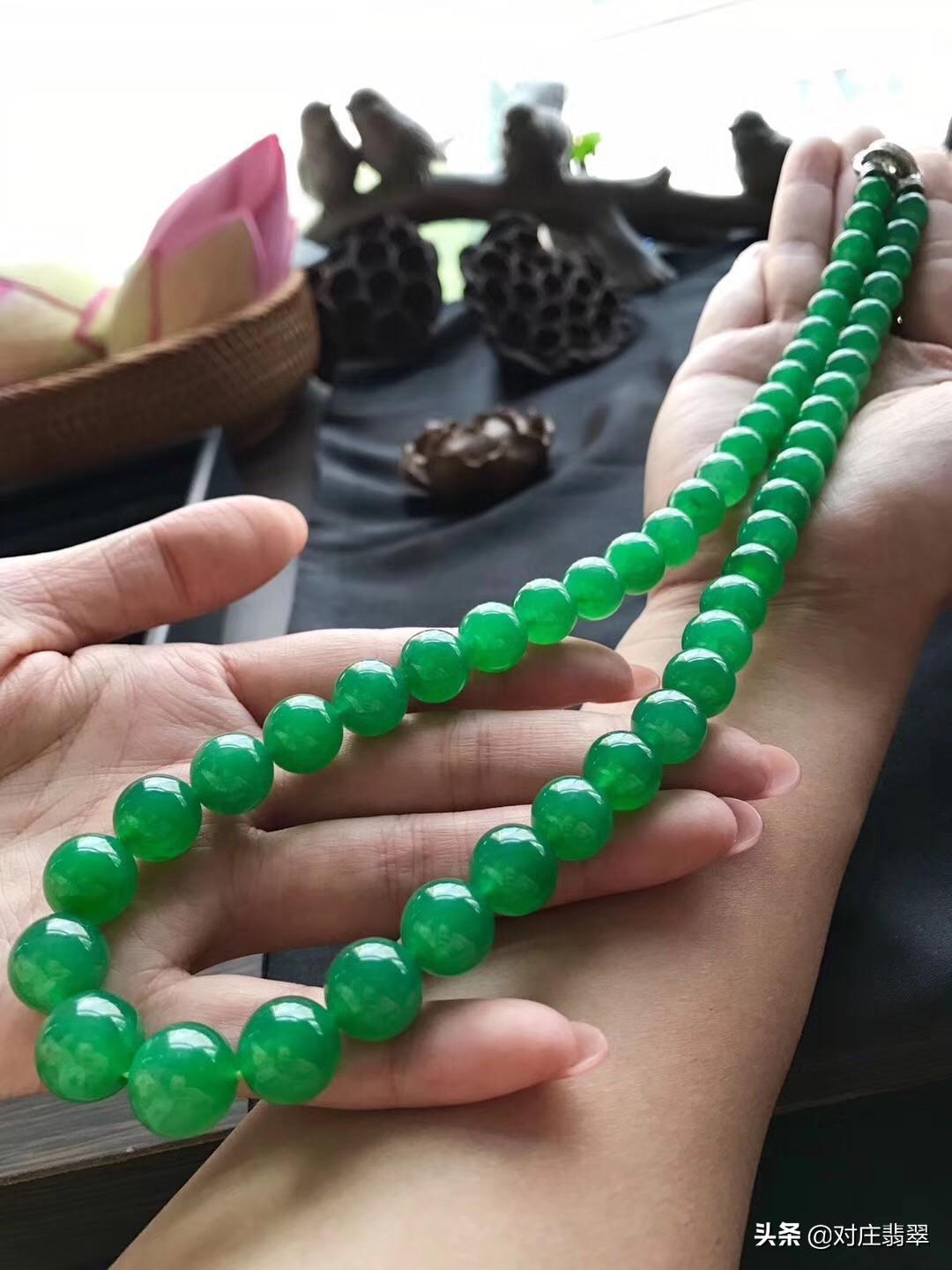 最新款的项链,时尚魅力与科技的完美结合