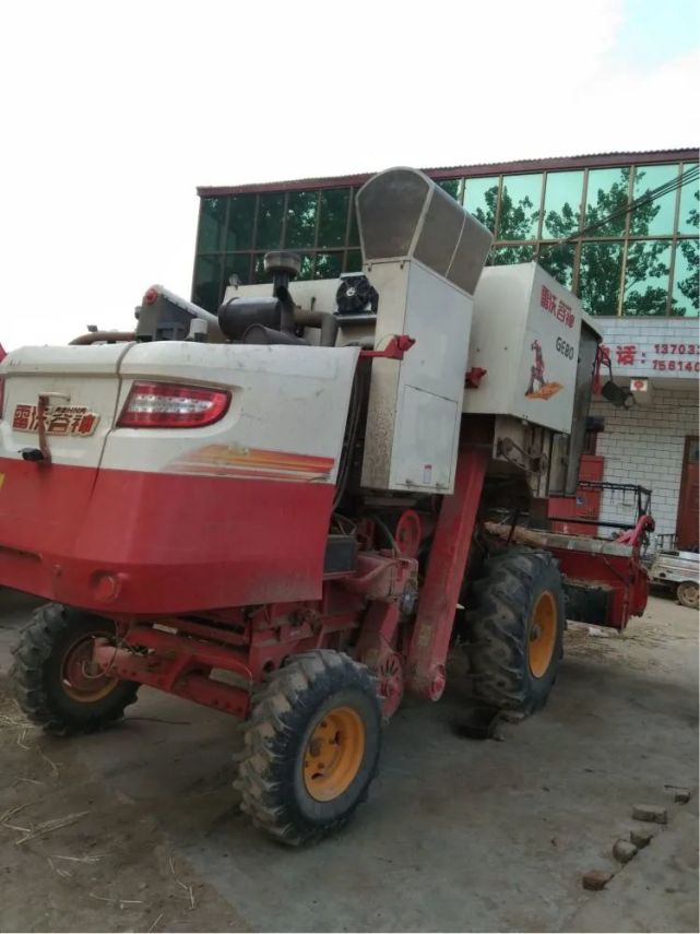 雷沃收割机最新版报价