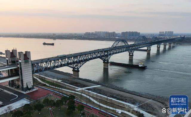 九江长江大桥最新消息,科技巨献,跨越未来的桥梁