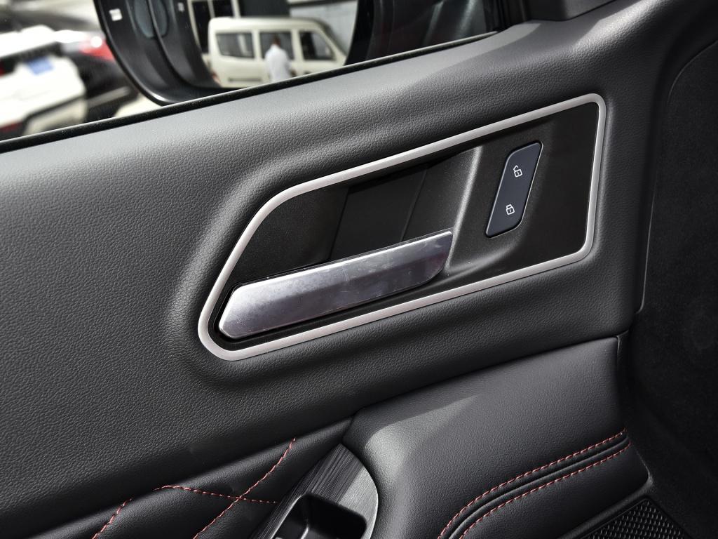 长城最新款越野车H9,时代的印记,越野的巅峰