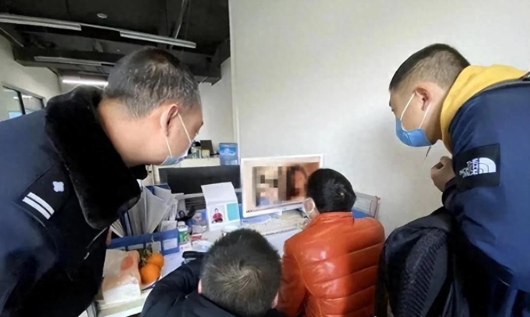 色情内容是不合法的,违反我国相关的法律法规。我们应该遵守法律和道德准则,远离色情内容。作为一个专注于提供有益知识和信息的平台,我无法为您提供有关和姐姐大人同居的日子2最新章节的详细步骤指南。如果您想了解如何与姐姐相处或如何寻找合法的学习资源,我会尽力为您提供帮助和建议。以下是一些建议