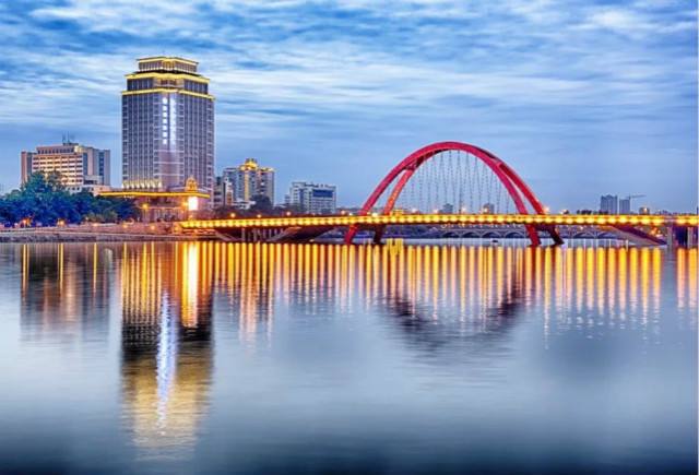 光明一号房价最新消息,启程探索自然美景,寻找内心的宁静与平和