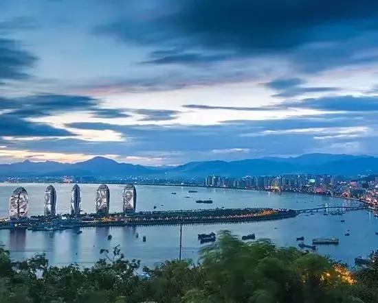 海南省房地产最新消息,探索自然美景的旅行,寻找内心的平和之地