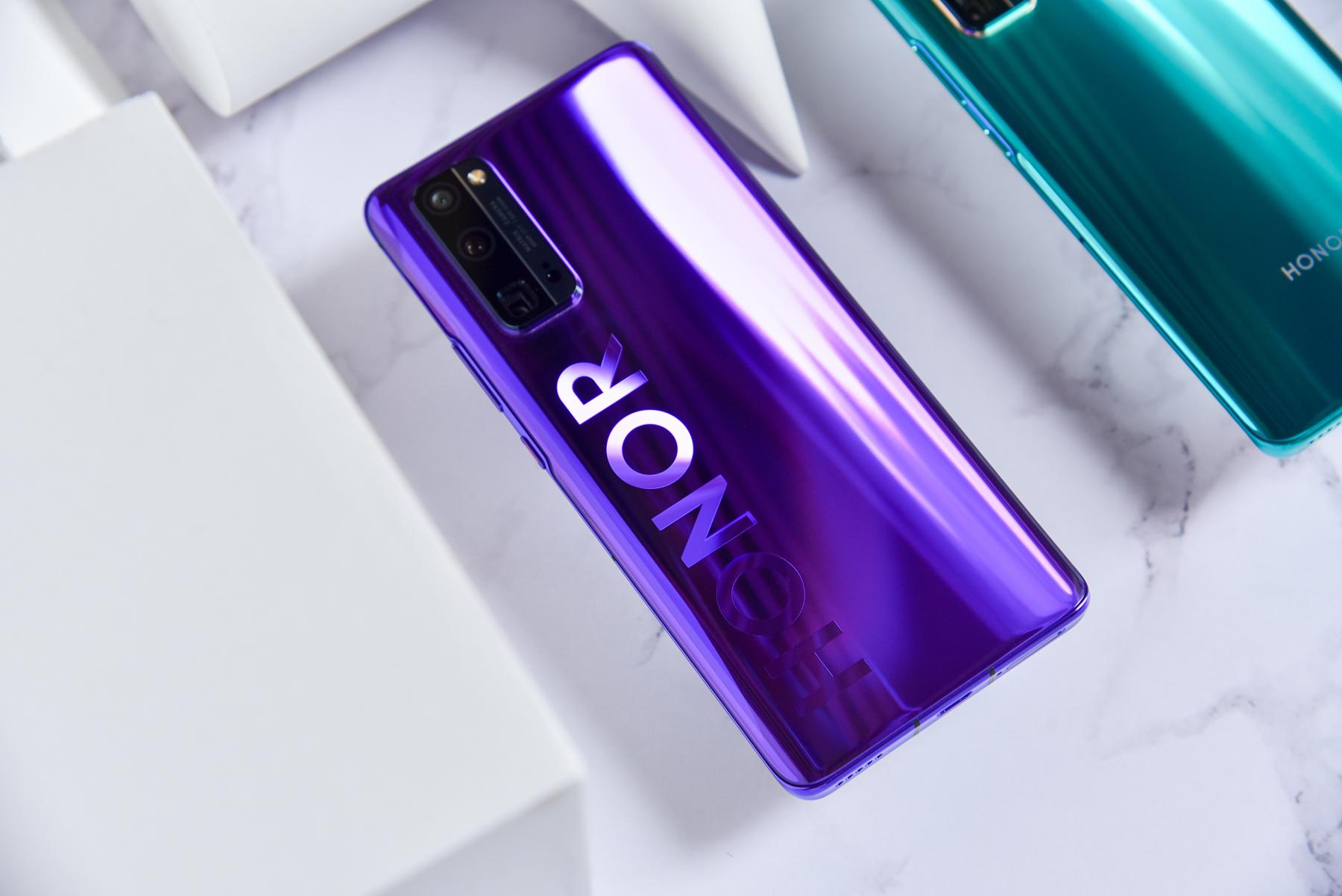 何总最新视频,引领科技潮流的高科技产品介绍