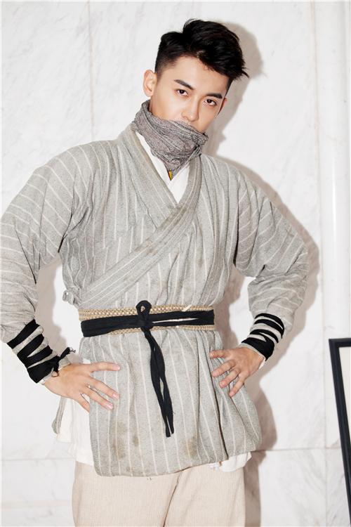 成毅的最新日常爆料,一场温馨有趣的友情之旅