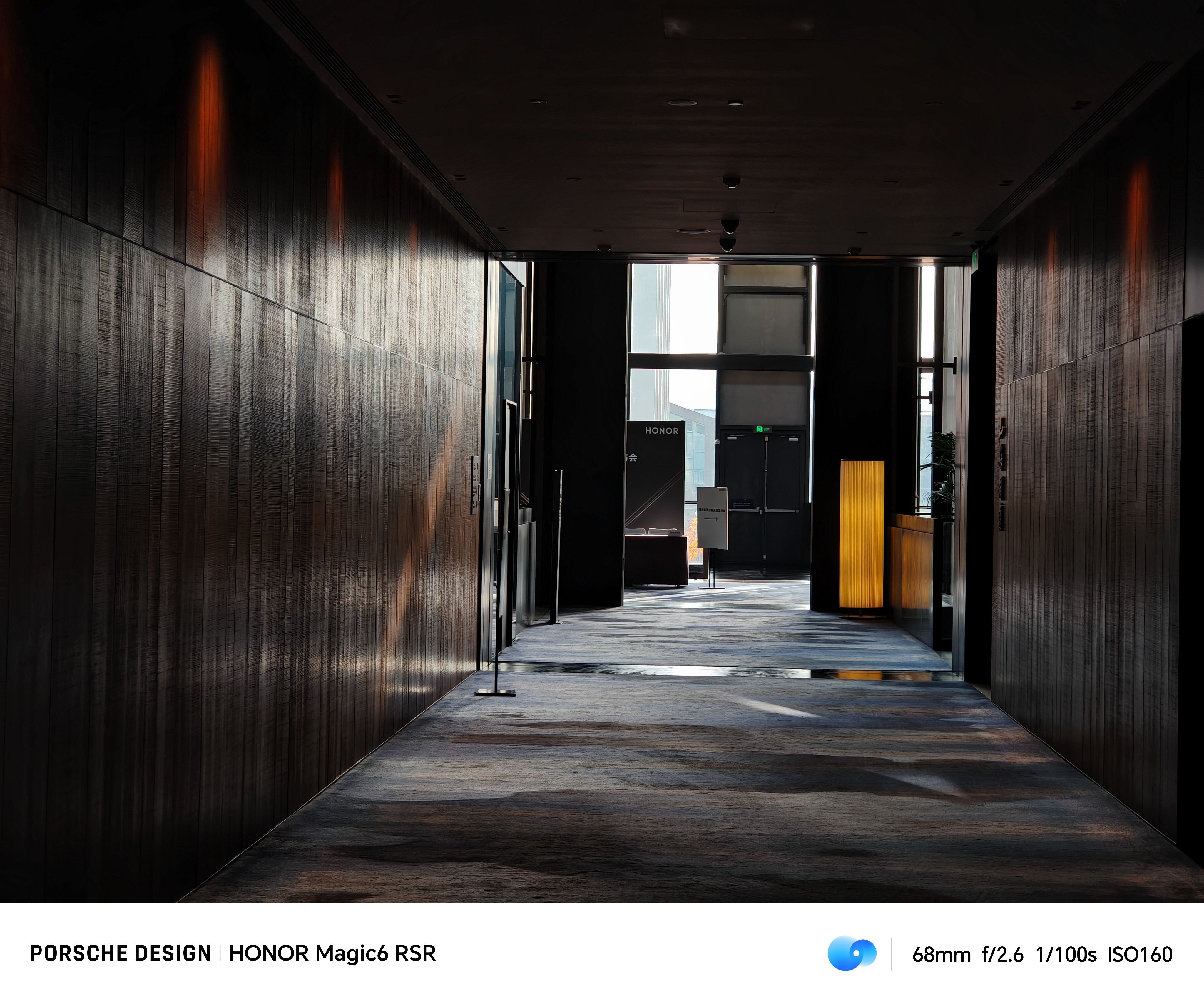 最新款屋门,时尚、功能与科技的完美结合