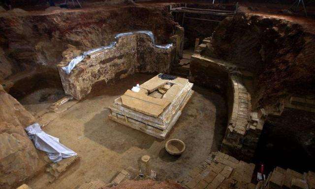 镇龙棺最新神秘古墓,揭秘千年传说!