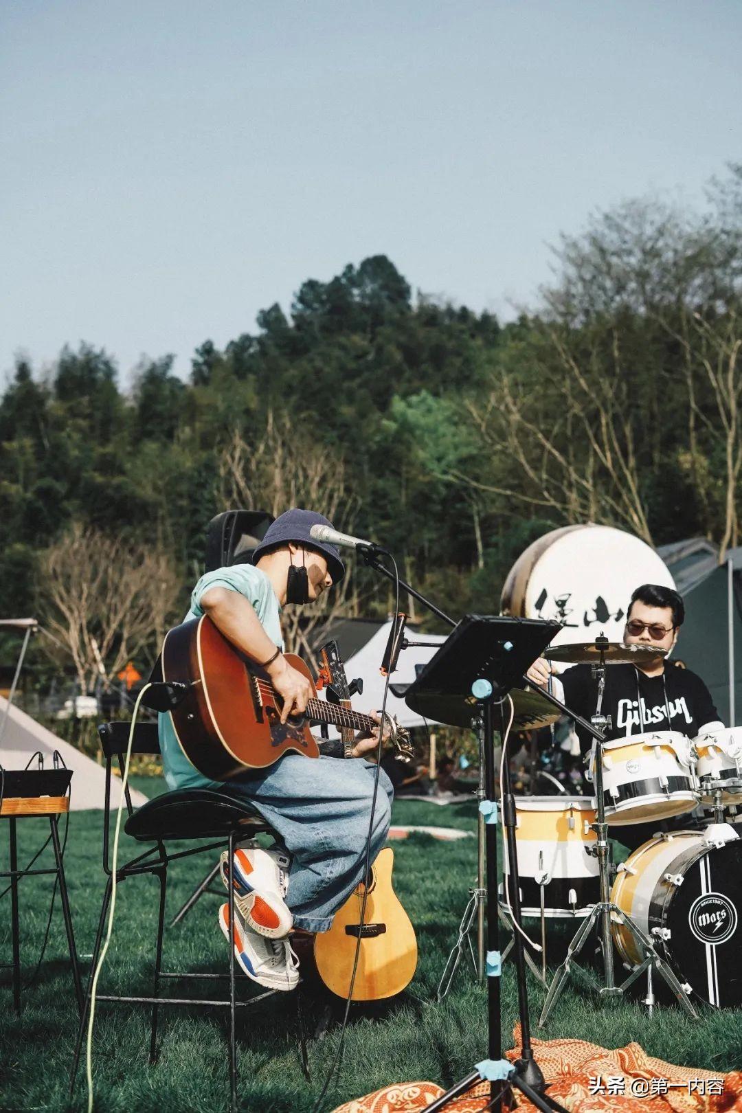 南昌最新发布，温馨小城的日常趣事