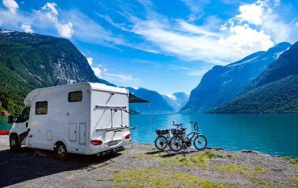 车库最新型,一场自然美景的探寻之旅,启程,发现内心的平静