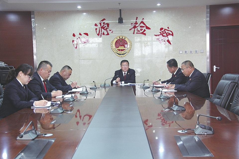 最新资讯,温馨小城的趣事与情感纽带