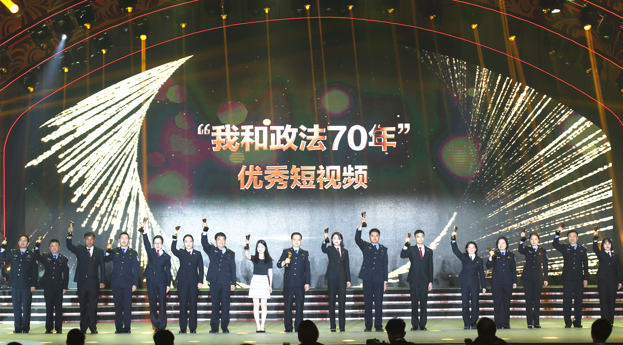 贺曦瑞比赛,一场技术与智慧的较量