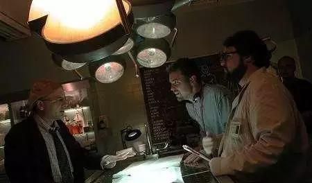 漫威有电视剧吗?隐藏在巷弄深处的神秘小店带你探秘未知宇宙!