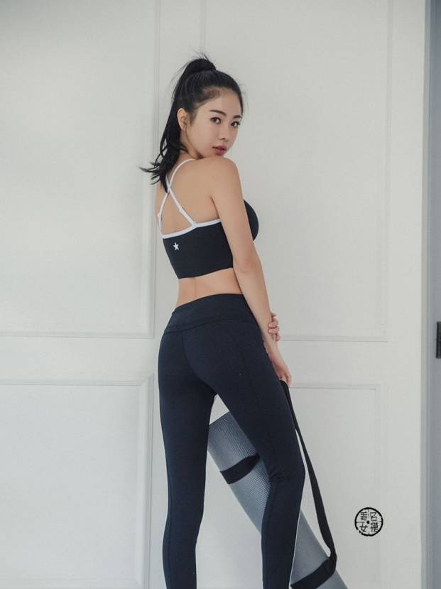 谢娜最新照片,时尚潮流与个人魅力的展现