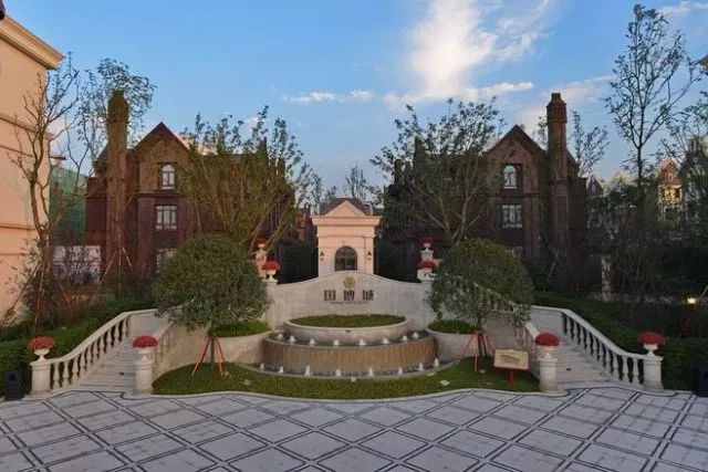 融创国博城最新动态,一场自然美景的探索之旅