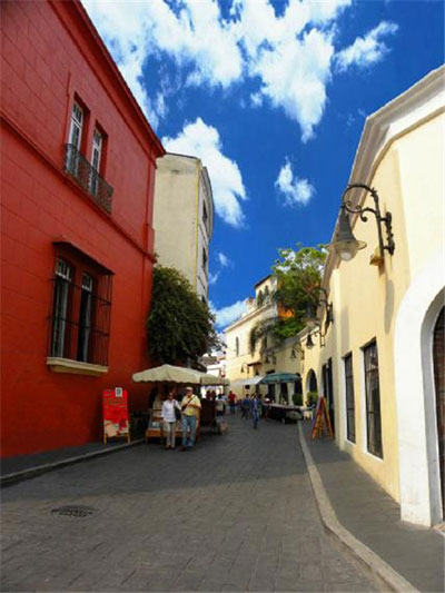 上海临港最新资讯,巷弄深处的独特风味——探访隐藏在小巷中的特色小店