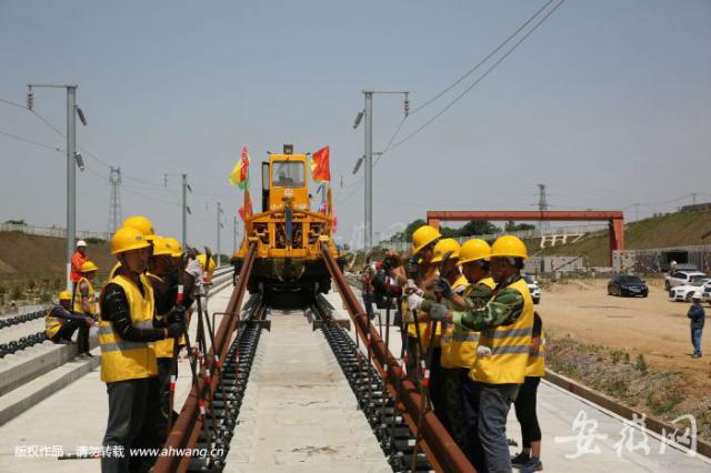 合肥机床操作工招聘信息——探寻自然美景之旅,启程寻找内心的宁静与和谐
