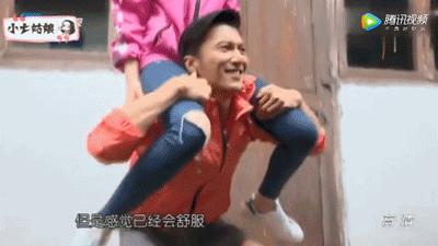 杨幂李易峰最新动态,变化中的学习之旅,自信与成就感的融合