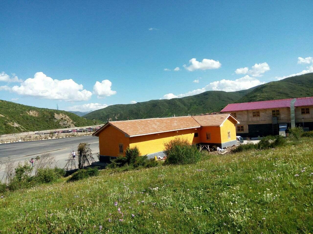 时尚职业服饰推荐,一场心灵与自然的时尚之旅