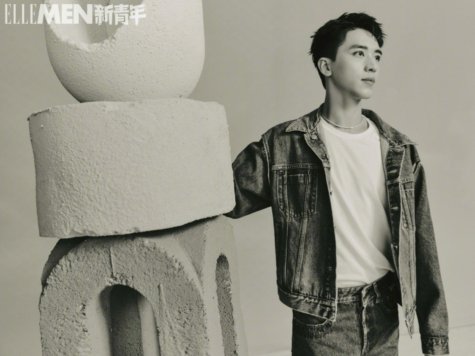 小爸爸演员表图片,自信与成长的励志篇章