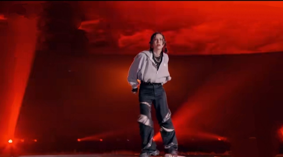 重生之大演员,巷弄深处的星光舞台