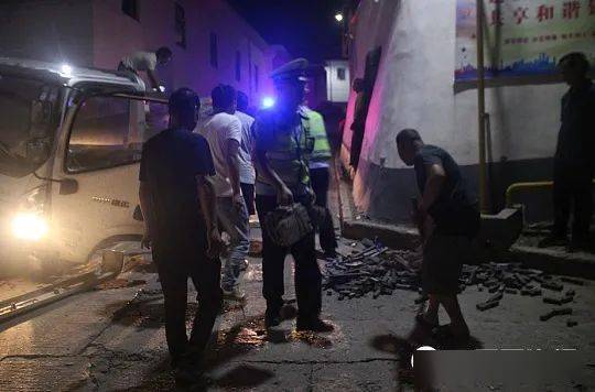 南皮新闻最新消息车祸背后的故事,小巷深处的独特小店揭秘