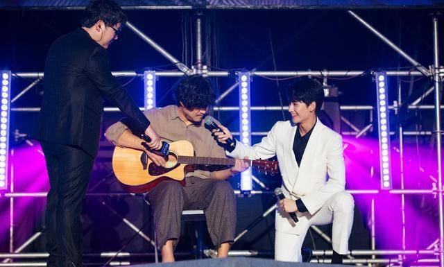 唐古最新单曲发布,小巷深处的音乐盛宴