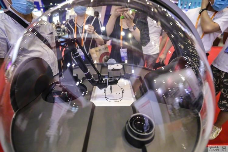 价格行情揭秘,全新高科技产品引领未来风潮,体验科技生活新纪元!