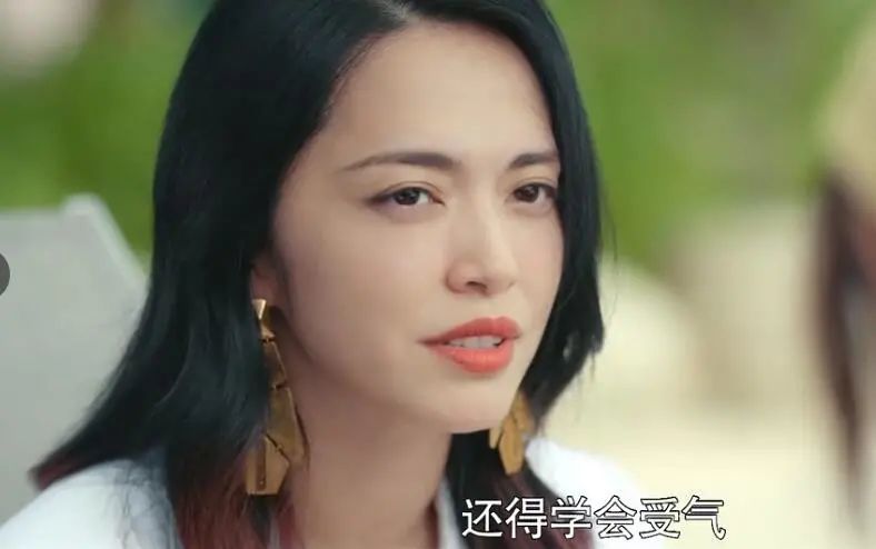 龙婆演员,演艺界的璀璨明珠