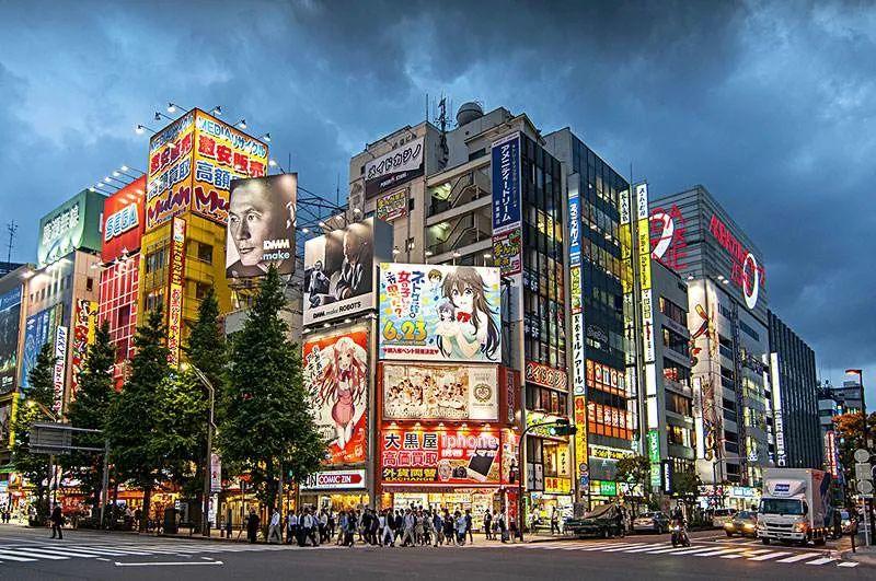 隐藏在巷子深处的秘密花园,伤感动漫女生的梦幻天堂