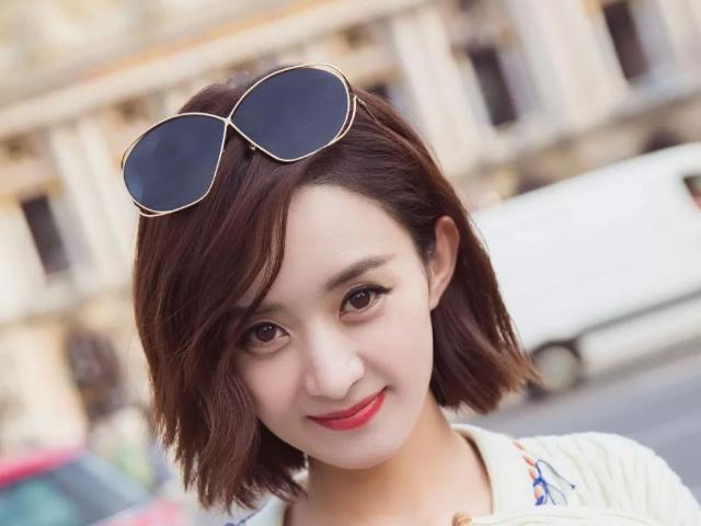 赵丽颖短发最新图片，如何获取与欣赏明星发型