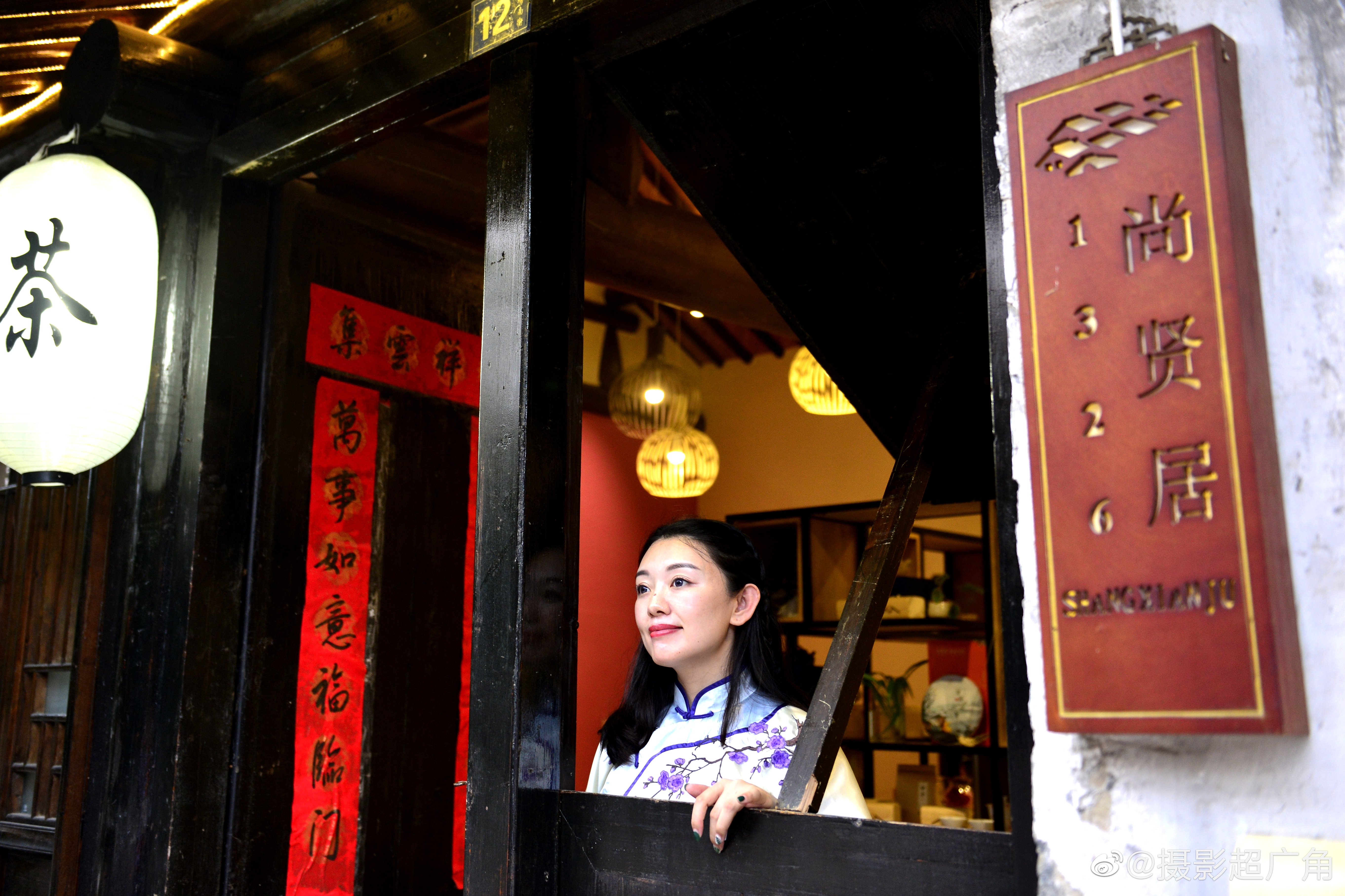 演员的秘密小巷艳遇记——隐藏在巷子深处的独特风情小店探秘