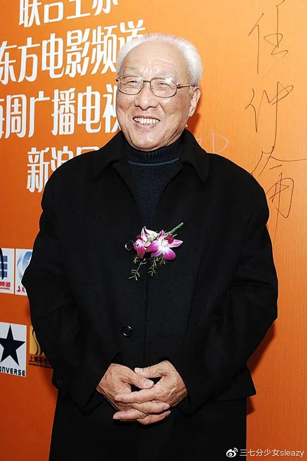 演员仲星火的日常趣事与友情纽带