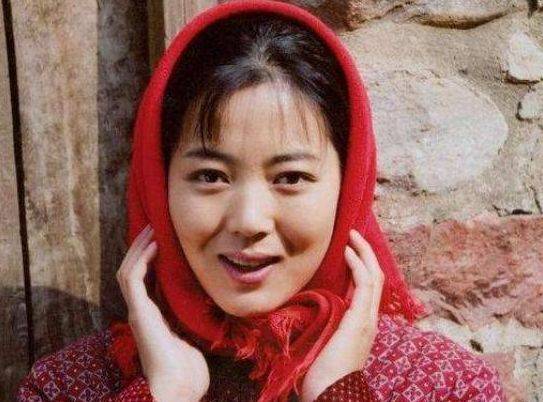 演员石榴,演艺之路的璀璨之星