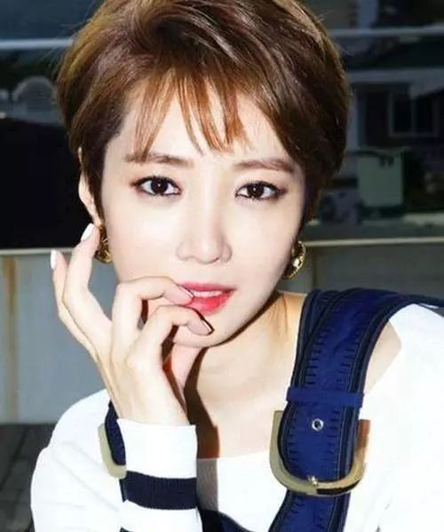 高俊熙短发造型照,时尚潮流与个人表达的碰撞