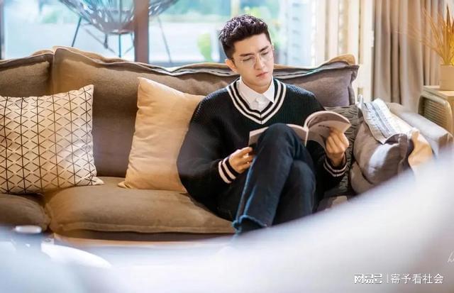 男主角是明星的电视剧,如何成为一部成功的追星剧达人