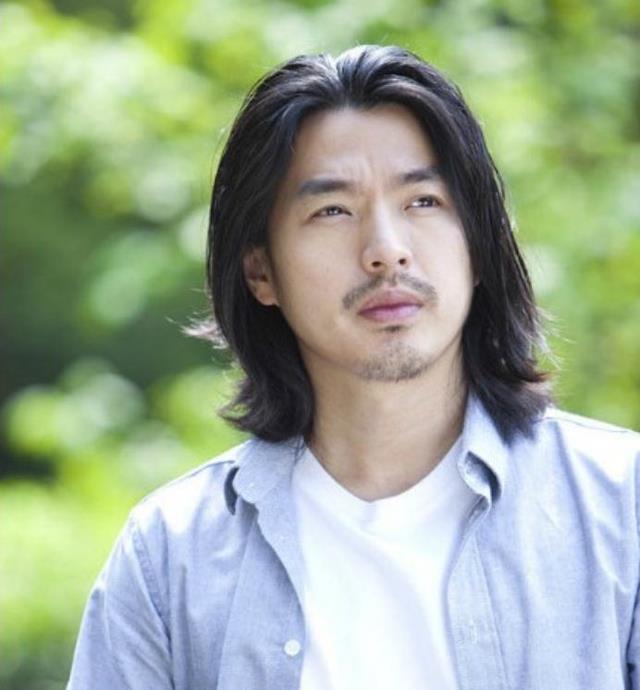 演员李威,演艺之路的闪耀之星