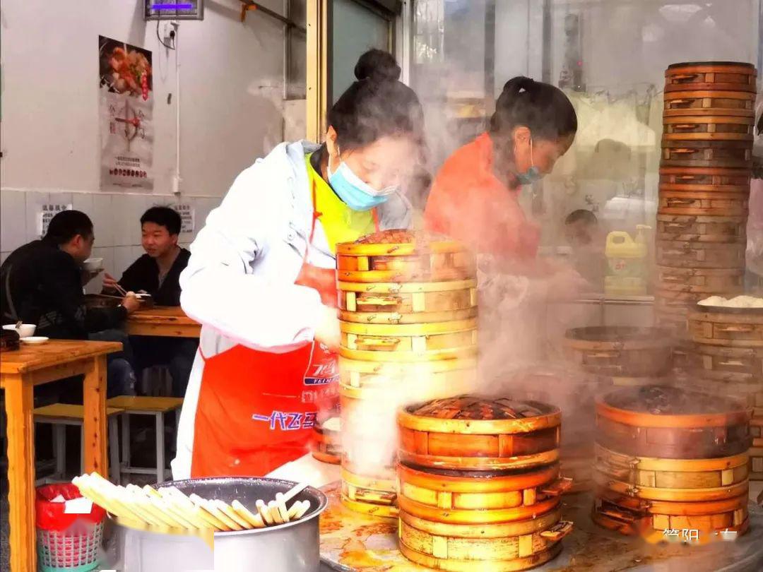 贤华文最新,小巷中的秘密美食殿堂